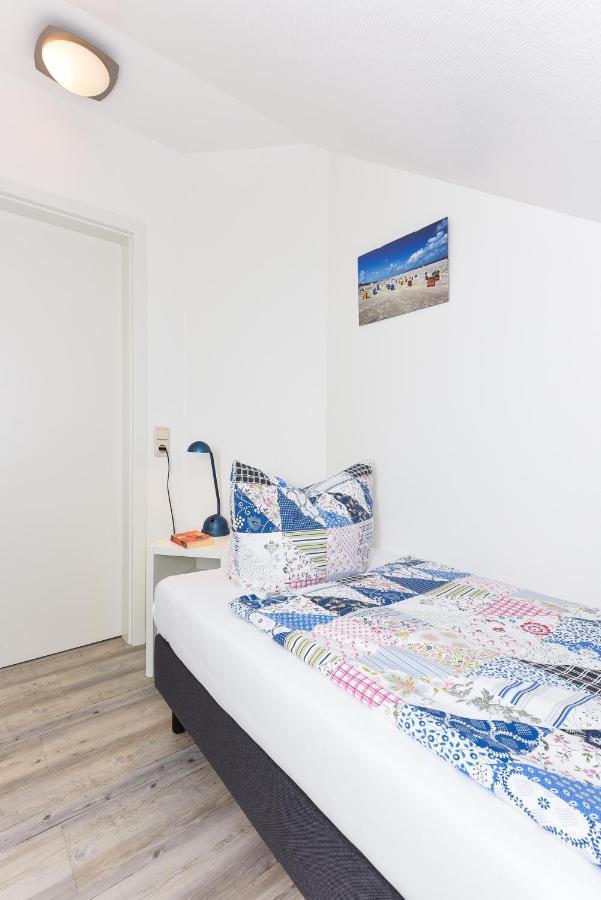 Jever-Ferienhaus Himmelsblick ภายนอก รูปภาพ
