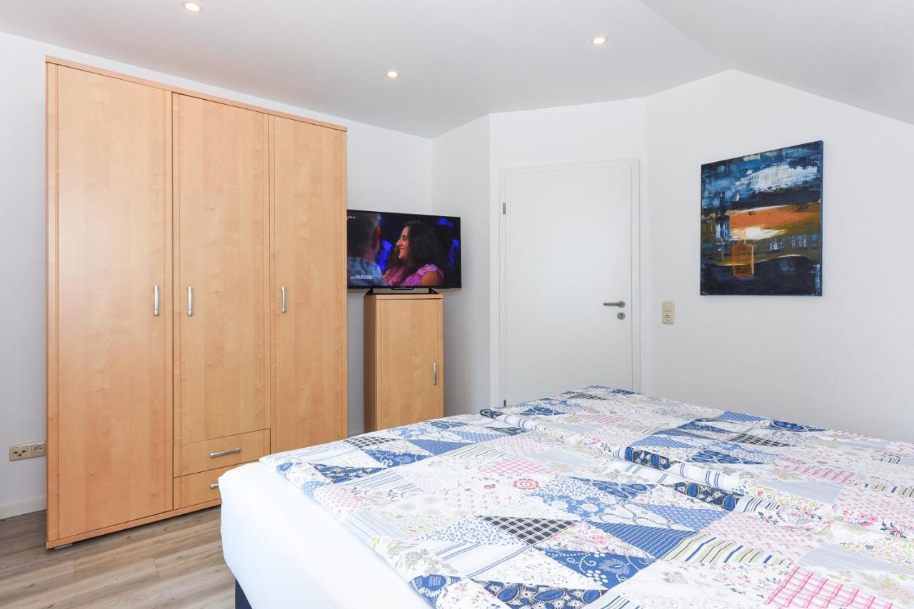 Jever-Ferienhaus Himmelsblick ภายนอก รูปภาพ
